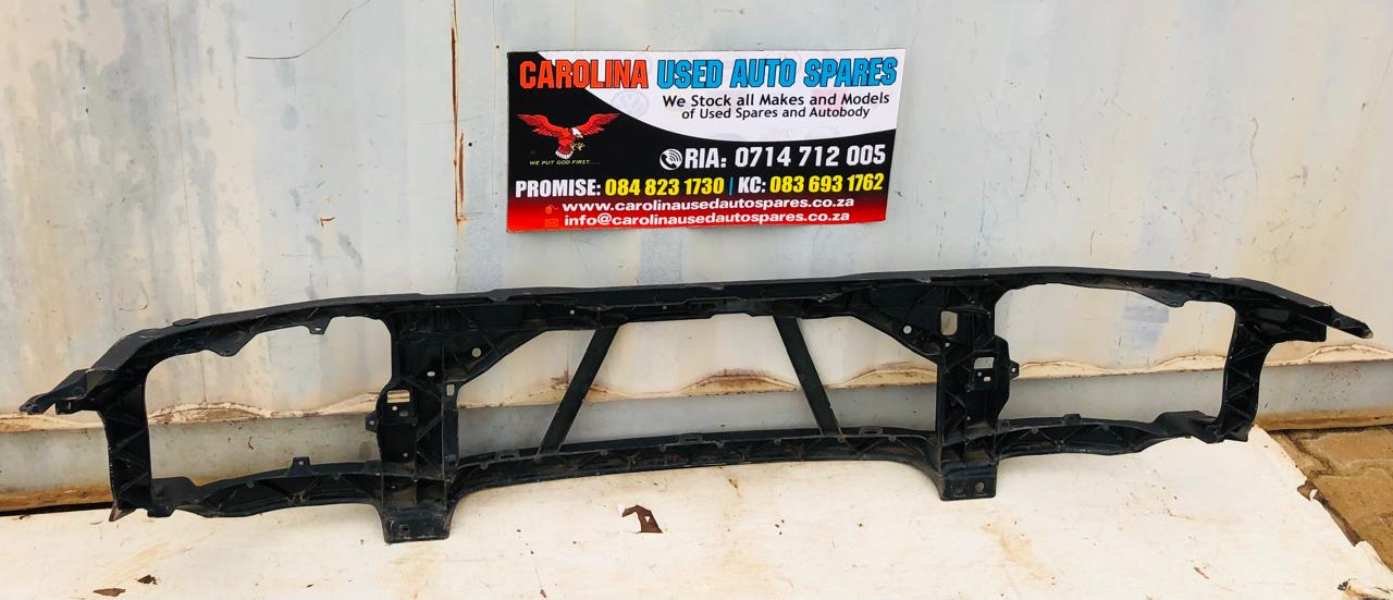 Range Rover Discovery 5 radiator cradle - Private Seller