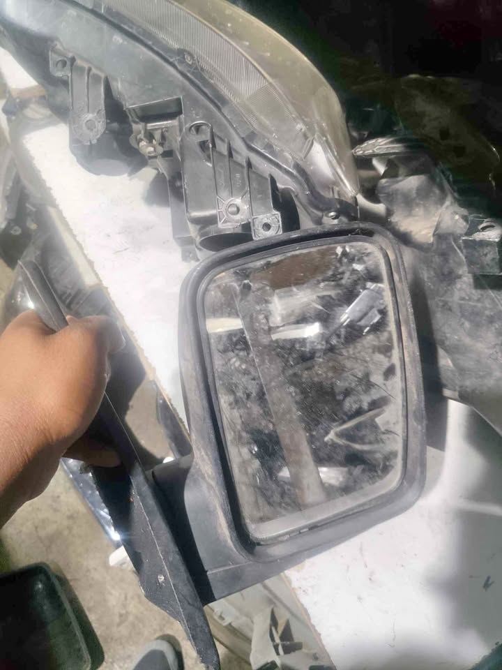 Jac right side mirror - Private Seller Jac right side mirror - Private Seller