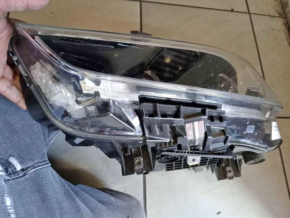 BMW X2 F39 Headlight For Sale At Bumper & Headlights Auto Parts - Private Seller BMW X2 F39 Headlight For Sale At Bumper & Headlights Auto Parts - Private Seller