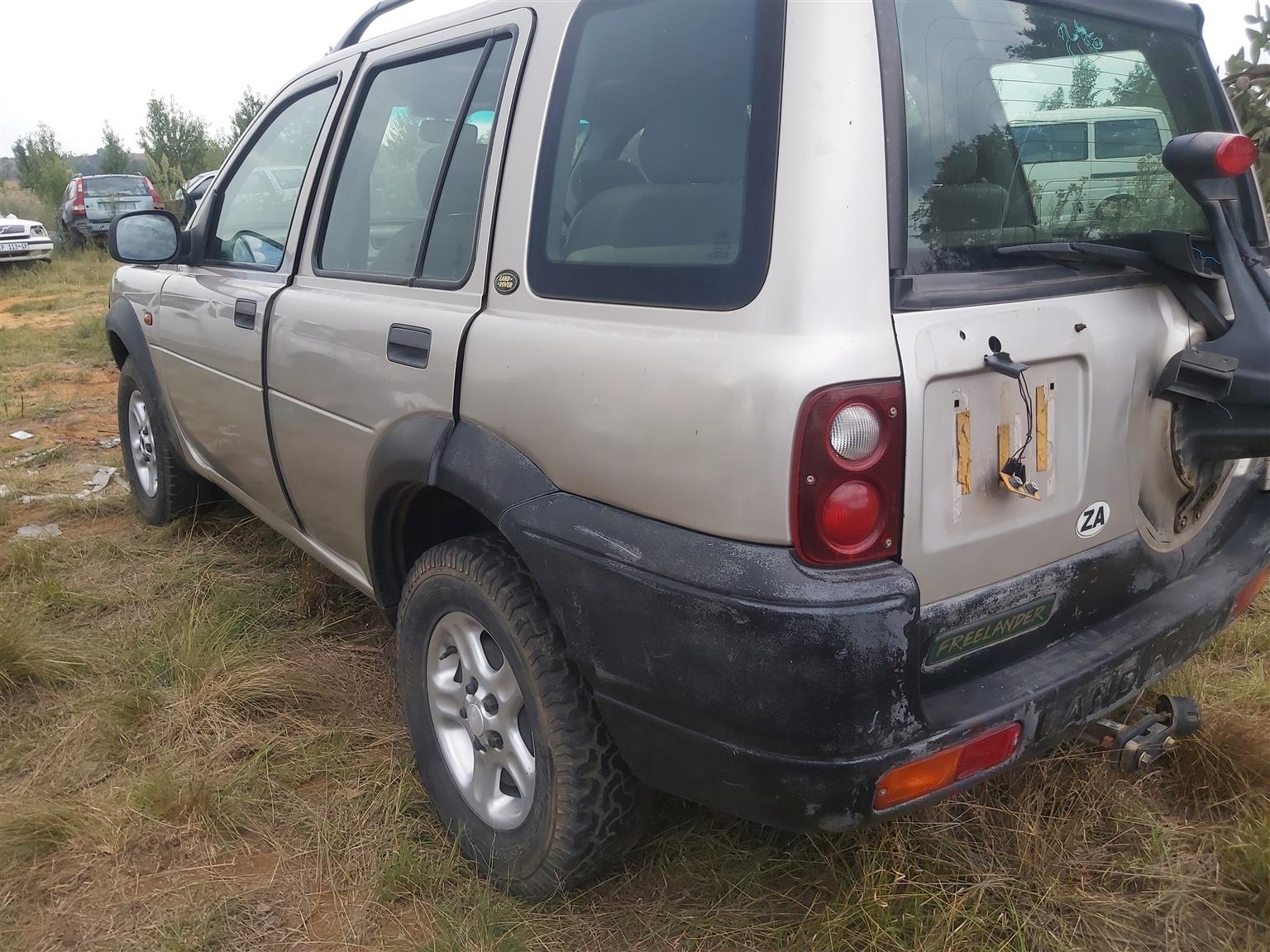 Diesel landrover 1999 parts - Private Seller Diesel landrover 1999 parts - Private Seller