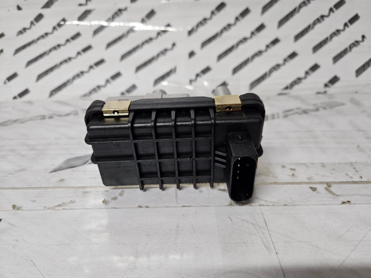 New Turbo Actuator for Mercedes W204 for sale - Private Seller