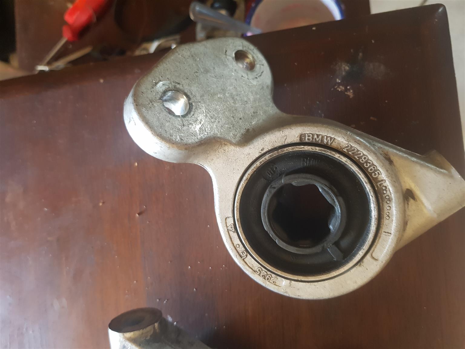 Control arm bushes BMW SMG M3 E46 Original BMW - Private Seller Control arm bushes BMW SMG M3 E46 Original BMW - Private Seller