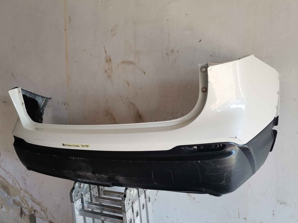 Nissan Qashqai back bumper 2018-2020 - Private Seller Nissan Qashqai back bumper 2018-2020 - Private Seller