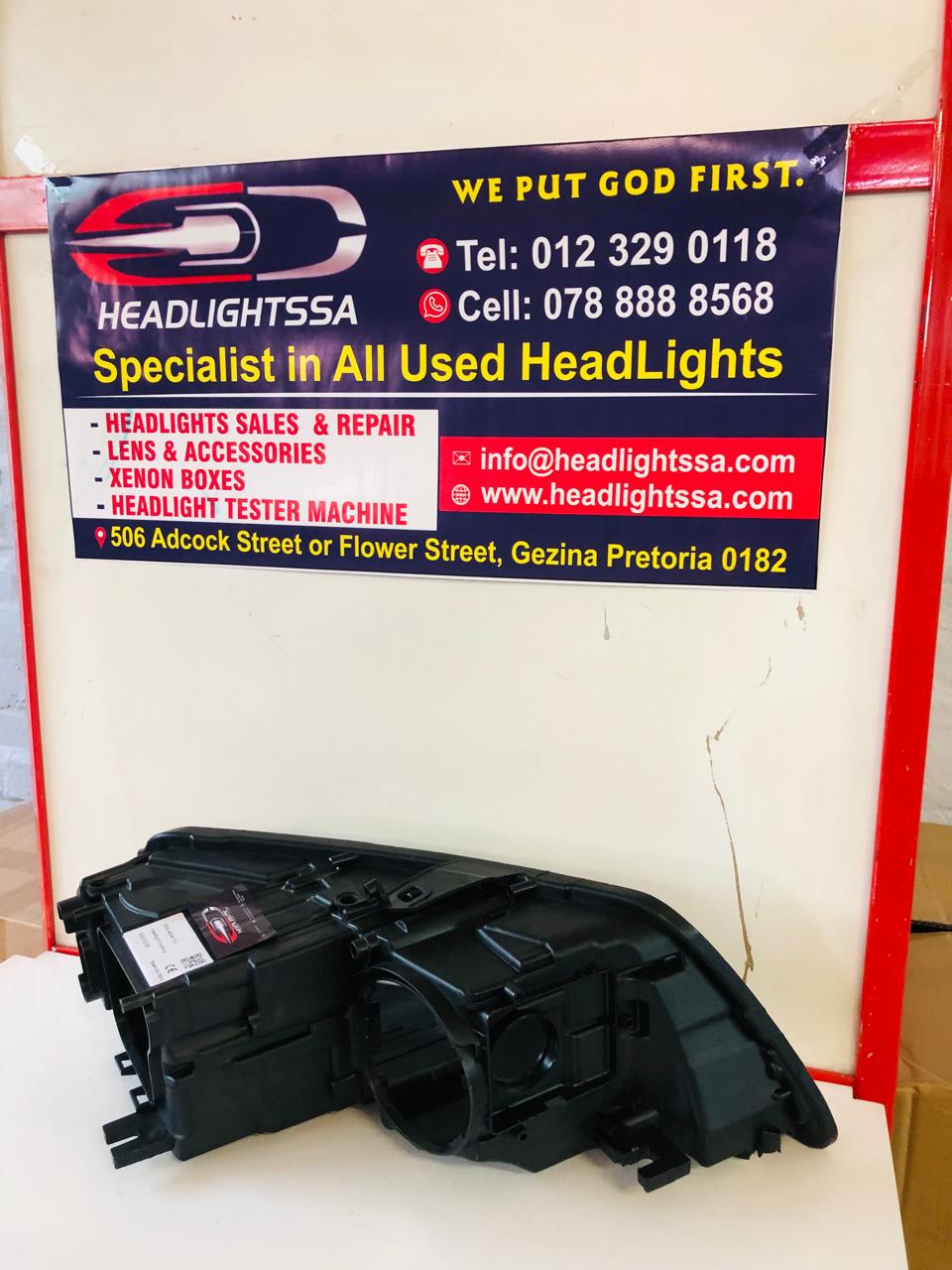 Audi A8 D4 left side headlight replacement housing - Private Seller Audi A8 D4 left side headlight replacement housing - Private Seller