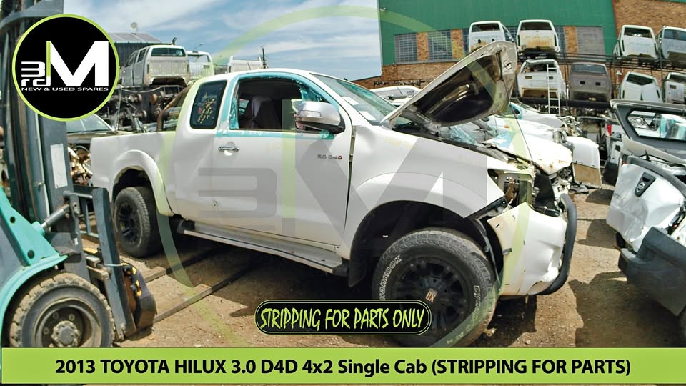 2013 TOYOTA HILUX 3.0 D4D Single Cab (STRIPPING FOR PARTS) - Private Seller 2013 TOYOTA HILUX 3.0 D4D Single Cab (STRIPPING FOR PARTS) - Private Seller