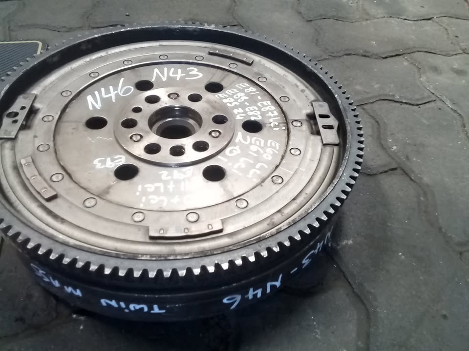 BMW FLYWHEEL N46/N43 TWIN MASS FLY WHEEL E81,E87 LCI, E88,E82, E85 Z4, E60,E61, E90,E91,E92&E93 - Private Seller BMW FLYWHEEL N46/N43 TWIN MASS FLY WHEEL E81,E87 LCI, E88,E82, E85 Z4, E60,E61, E90,E91,E92&E93 - Private Seller