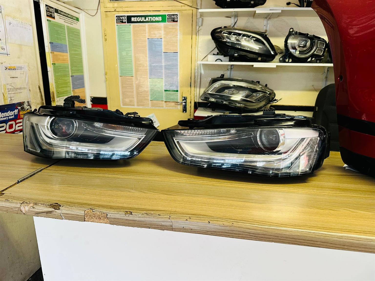 2016 AUDI A4 FACELIFT XENON HEADLIGHTS LEFT AND RIGHT AVAILABLE FOR SALE - Private Seller