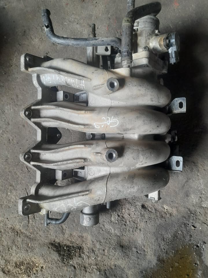 HYUNDAI GETZ INTAKE MANIFOLD AVAILABLE - Private Seller