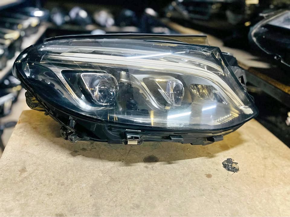 Mercedes Benz GLE  166 headlight