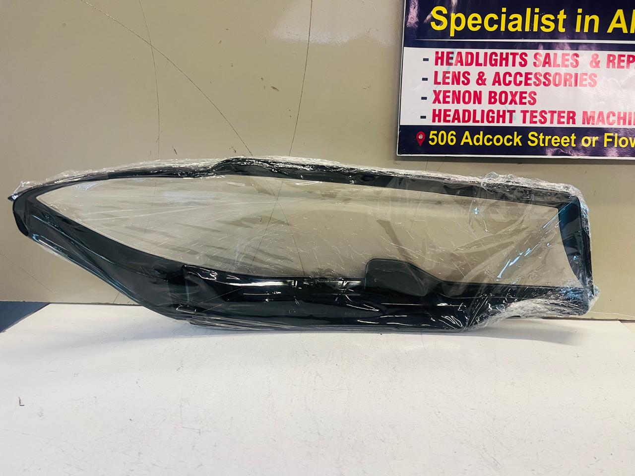 BMW G20 3 series left and right side headlight replacement lens (2019) - Private Seller BMW G20 3 series left and right side headlight replacement lens (2019) - Private Seller