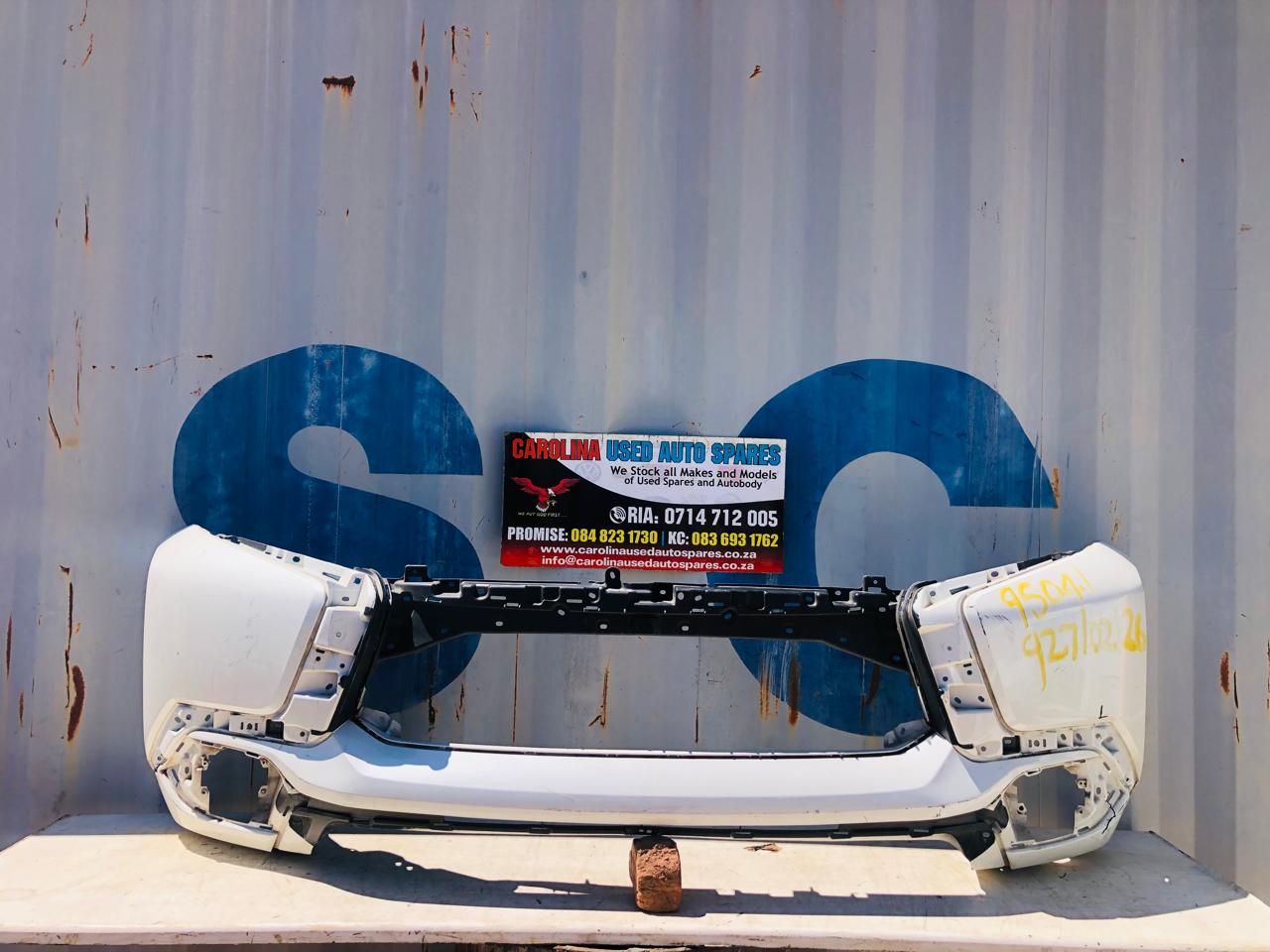 Mitsubishi Pajero Sport front bumper (2016-2020) - Private Seller Mitsubishi Pajero Sport front bumper (2016-2020) - Private Seller