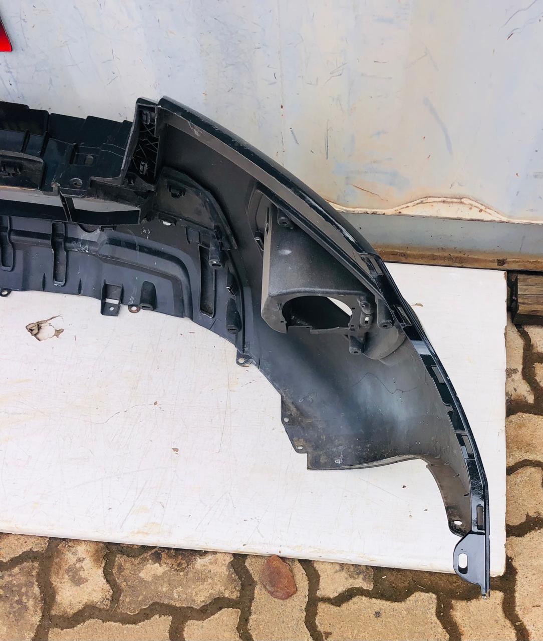 Ford Ranger T8 wildtrak front bumper (2021-2024) - Private Seller Ford Ranger T8 wildtrak front bumper (2021-2024) - Private Seller