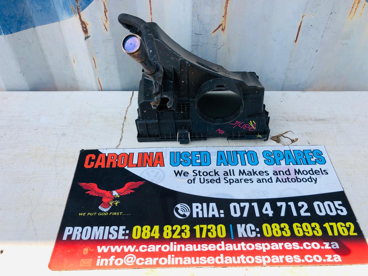VW Kombi/Transporter T6 airfilter box lower cover (2018-2023) - Private Seller VW Kombi/Transporter T6 airfilter box lower cover (2018-2023) - Private Seller