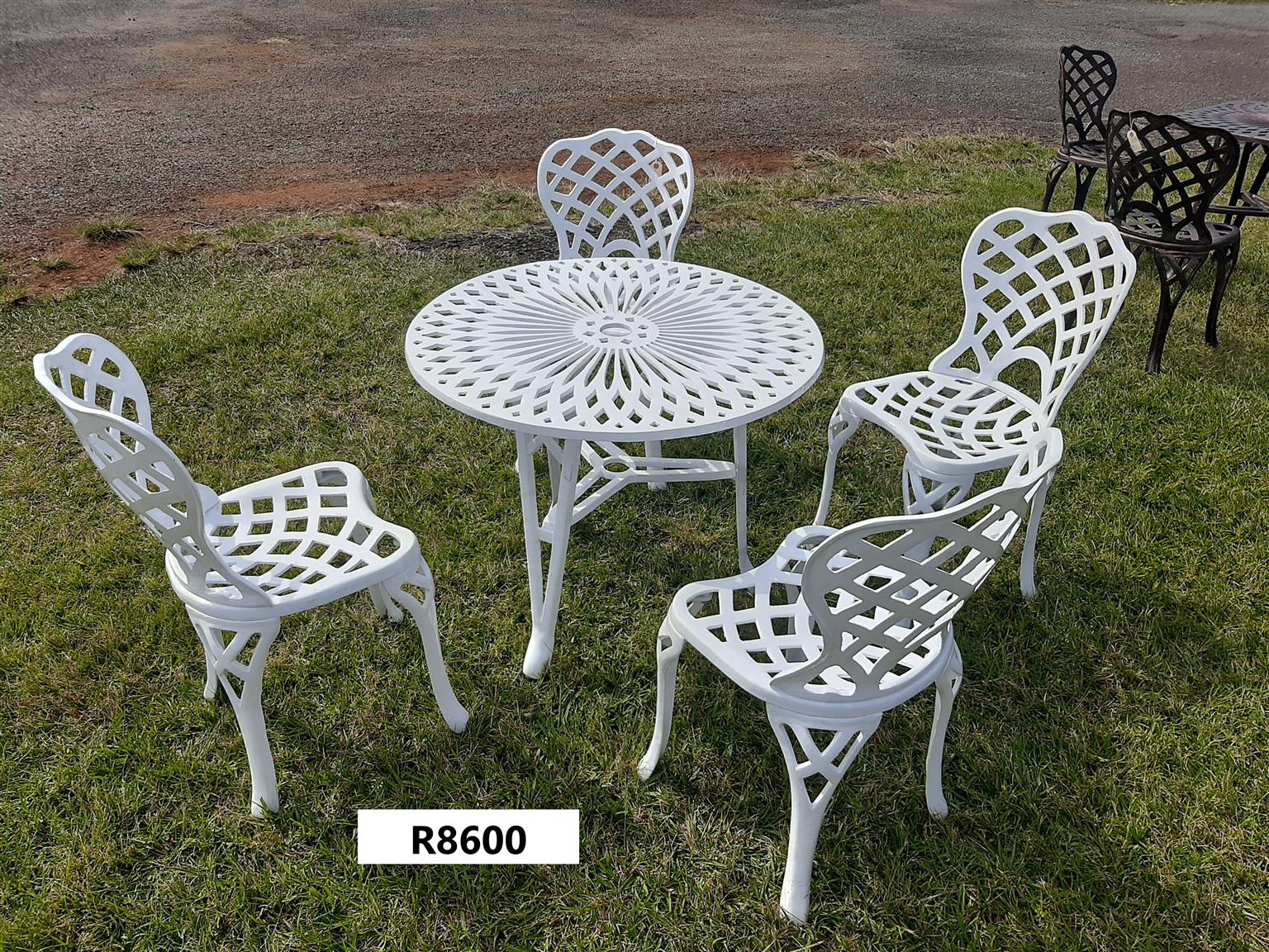 white cast aluminum patio chairs