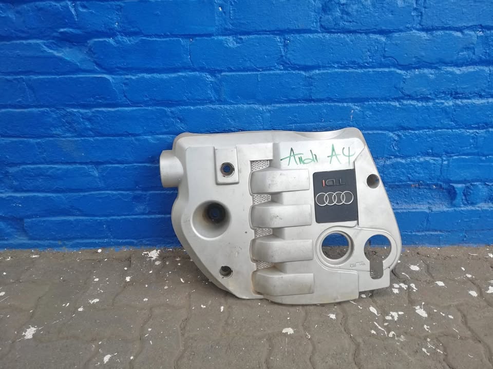 AUDI A4 TAPPET COVER FOR SALE