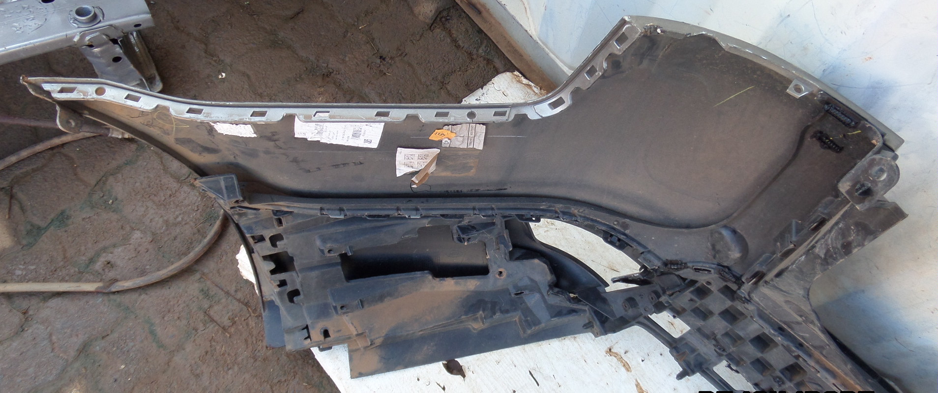 Range Rover Sport rear/back bumper with diffuser - Private Seller Range Rover Sport rear/back bumper with diffuser - Private Seller