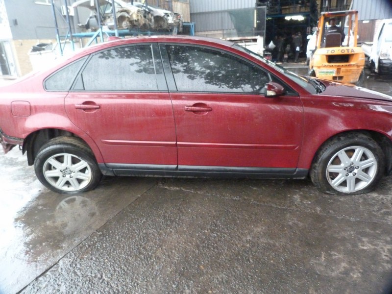 Volvo S40 1.8i Manual - 2006 STRIPPING FOR SPARES - Private Seller Volvo S40 1.8i Manual - 2006 STRIPPING FOR SPARES - Private Seller