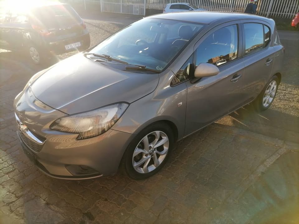 2017 Opel Corsa 1.4 Hatchback Automatic with a Nice interior seat and Service book