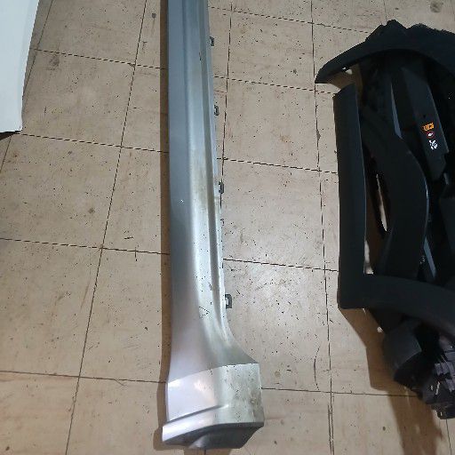 jeep cherokee side skirt - Private Seller jeep cherokee side skirt - Private Seller