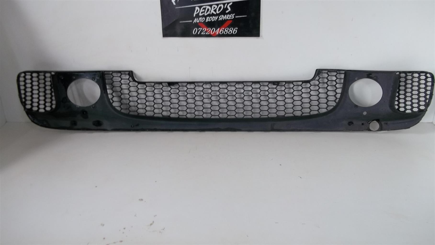 Fiat 500 Abarth grille - Private Seller Fiat 500 Abarth grille - Private Seller
