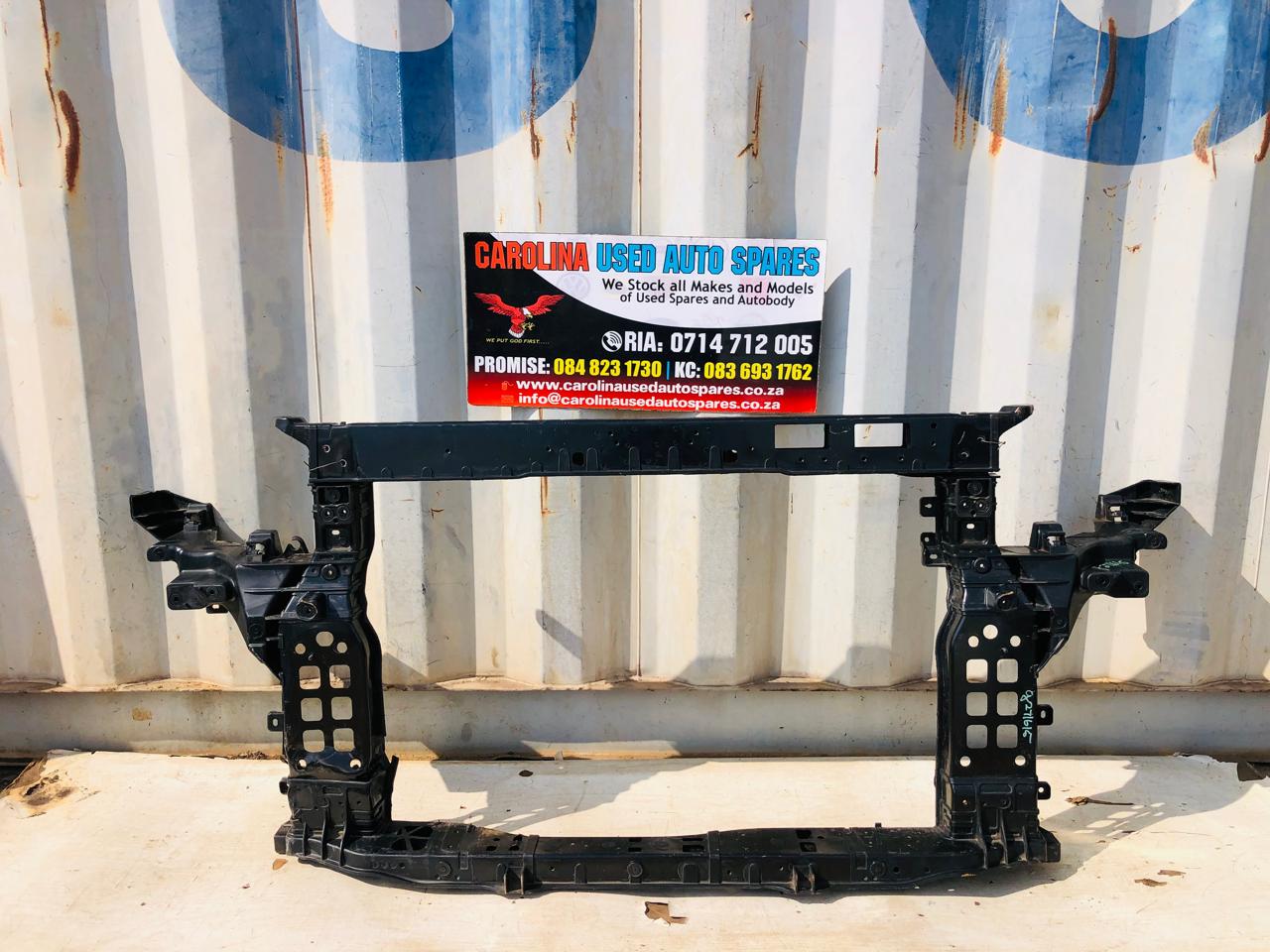 Kia Sorento radiator cradle (2016-2020) - Private Seller Kia Sorento radiator cradle (2016-2020) - Private Seller