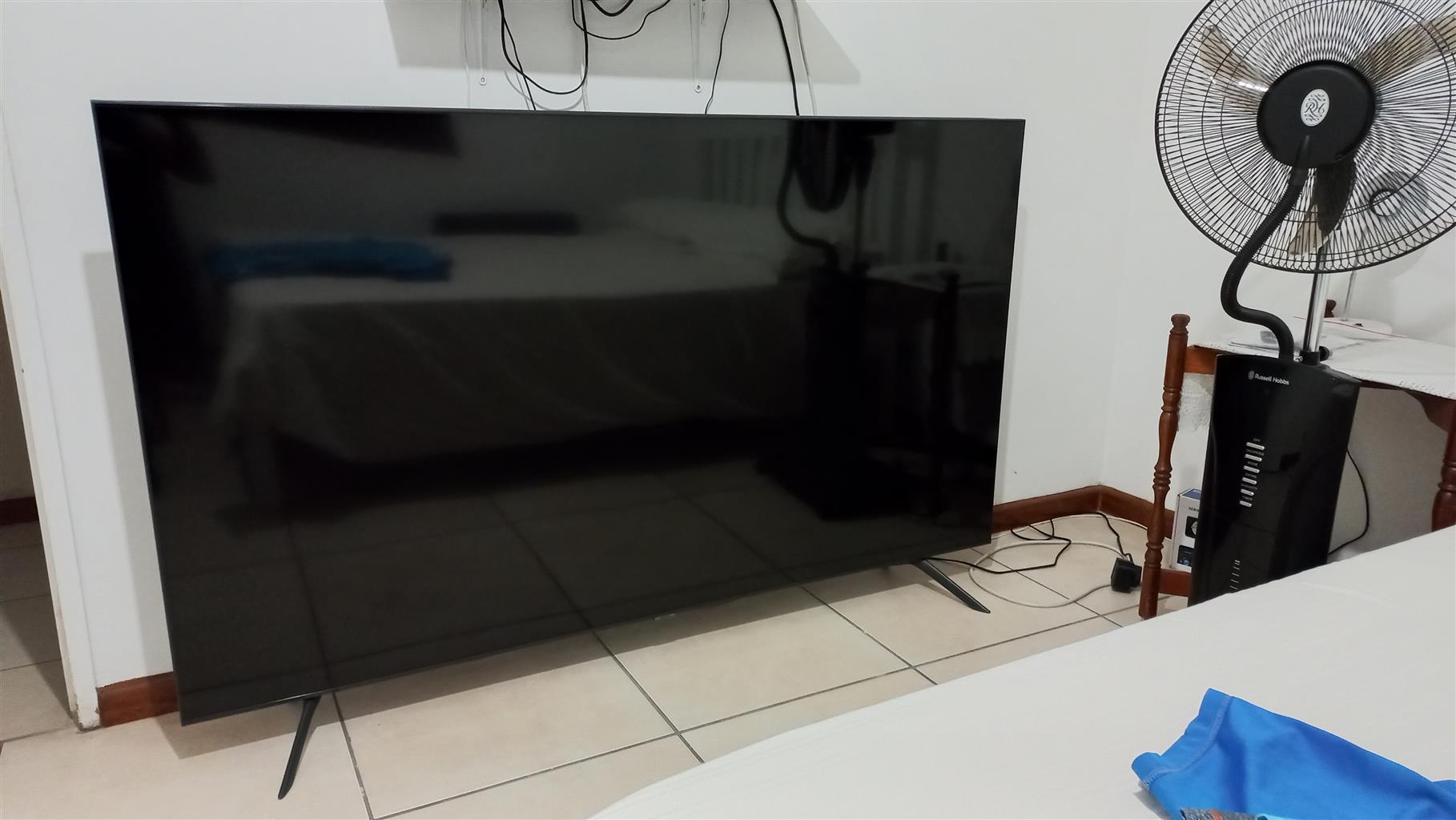 Samsung 75 inch Smart TV Samsung 75 inch Smart TV