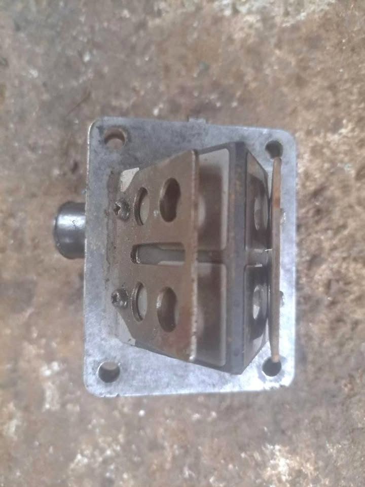 Yamaha dt125 dt175 Reed valve Yamaha dt125 dt175 Reed valve