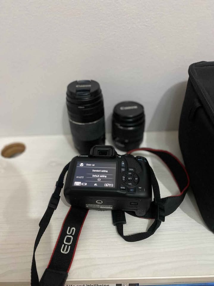 Canon 1400D twin lens bundle