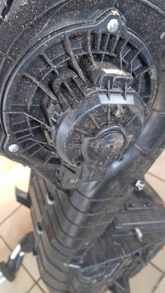 Ford Ranger T7 heater blower fan - Private Seller