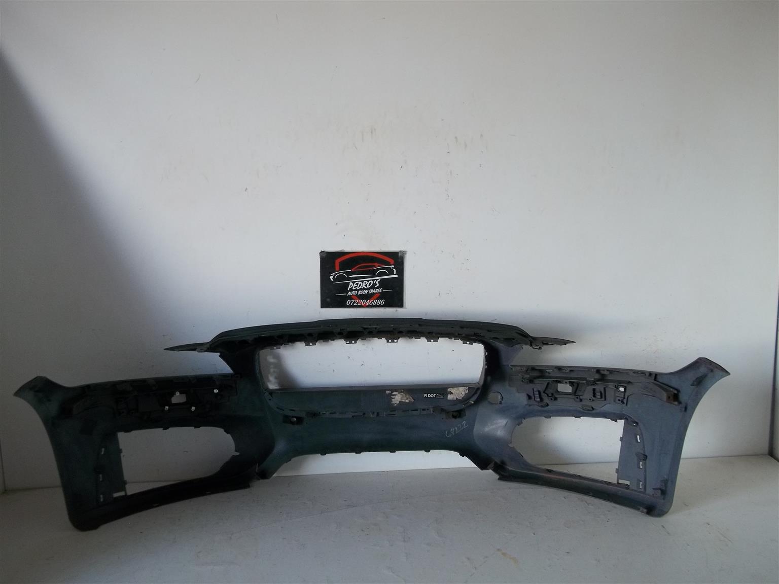 Jaguar XF (X260) '16-'20 front bumper - Private Seller Jaguar XF (X260) '16-'20 front bumper - Private Seller