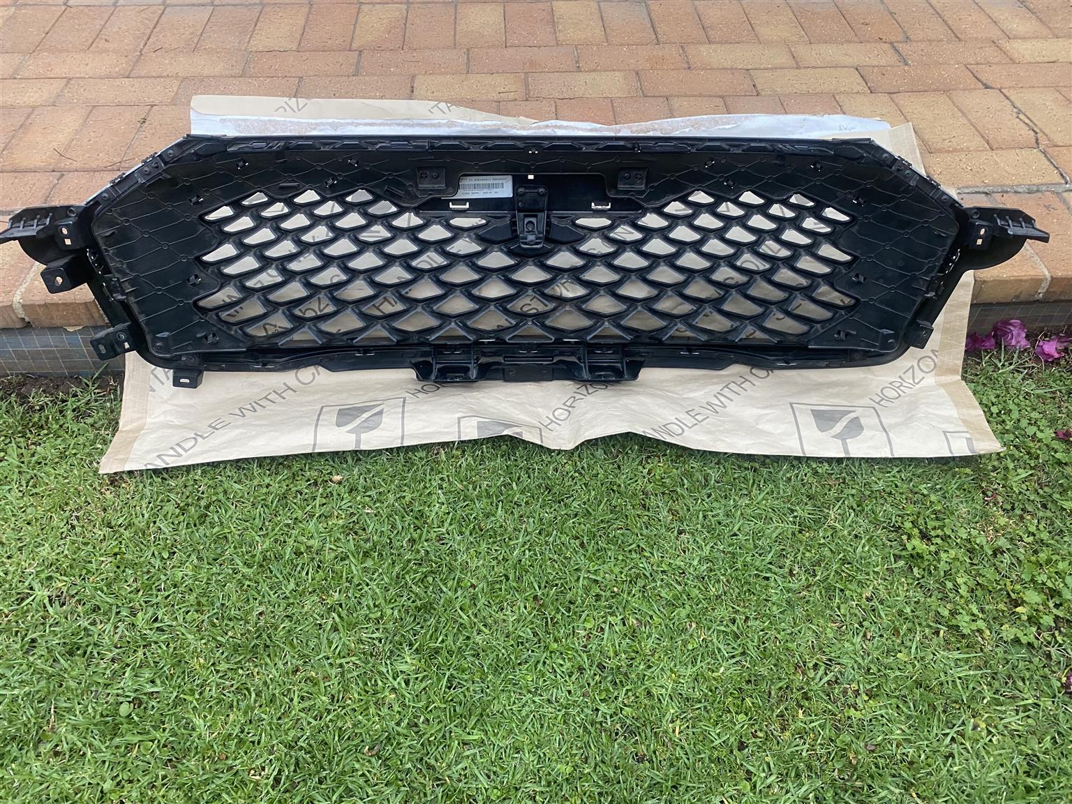 2024 HAVAL H6 RADIATOR GRILLE FOR SALE. IN PRISTINE CONDITION - Private Seller