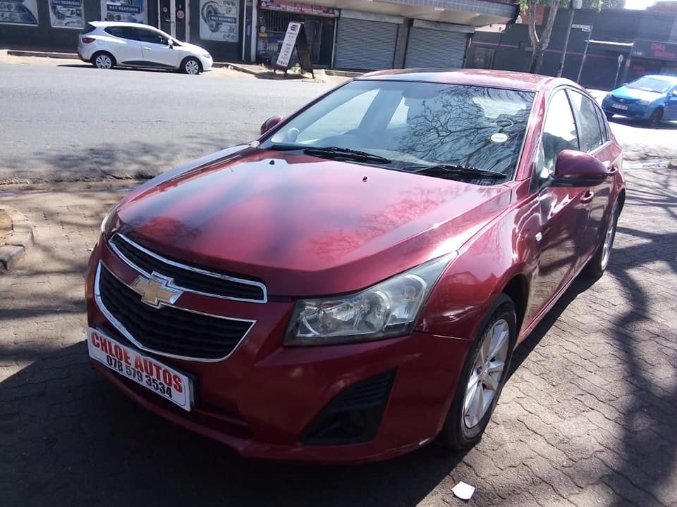 2013 CHEVROLET CRUZE 1.5  Petrol  107 000km MANUAL  MAROON