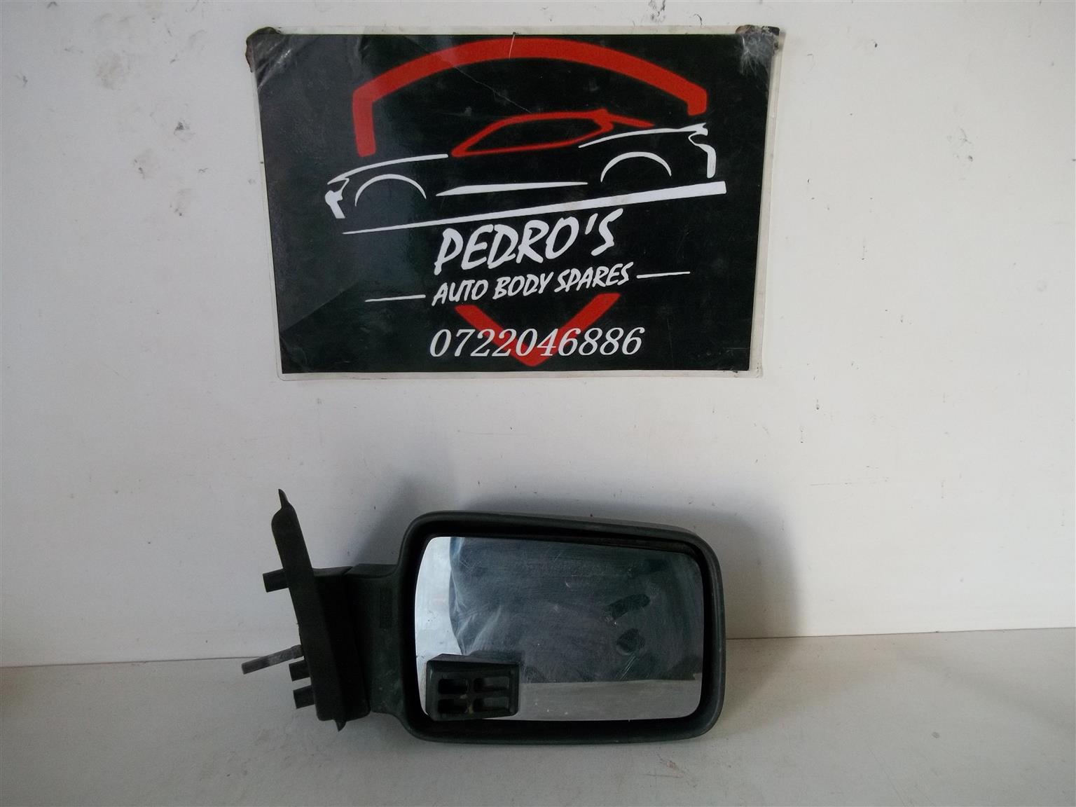 Ford Sapphire right mirror (Manual) - Private Seller Ford Sapphire right mirror (Manual) - Private Seller