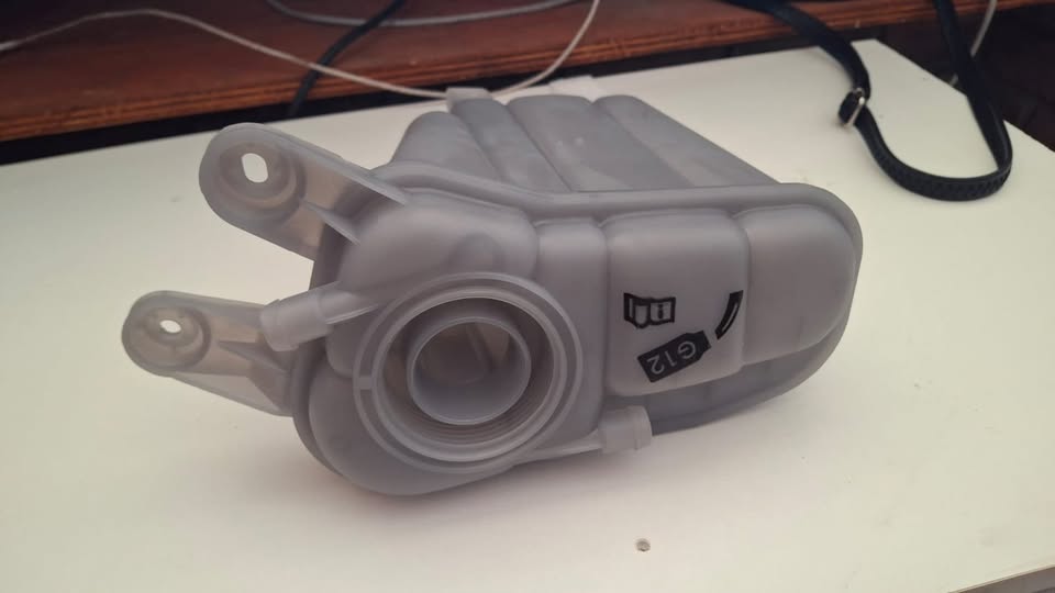 Audi a4 b8 expansion tank FOR SALE - Private Seller Audi a4 b8 expansion tank FOR SALE - Private Seller