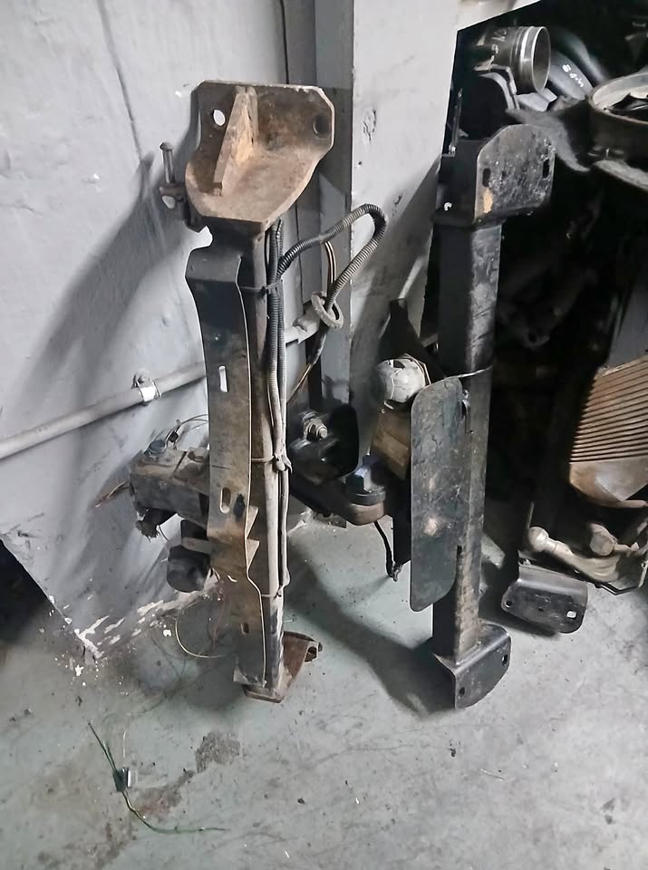 Bmw f30 tow bars - Private Seller Bmw f30 tow bars - Private Seller
