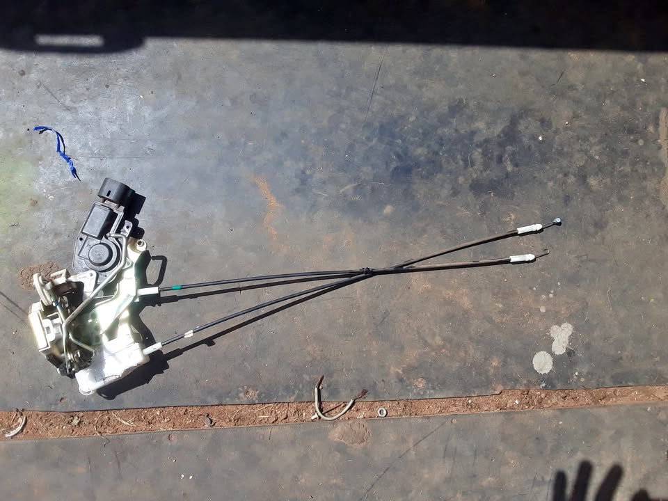 GEELY LC 1.3 DOOR LOCK MEGINISM FOR SALE - Private Seller GEELY LC 1.3 DOOR LOCK MEGINISM FOR SALE - Private Seller