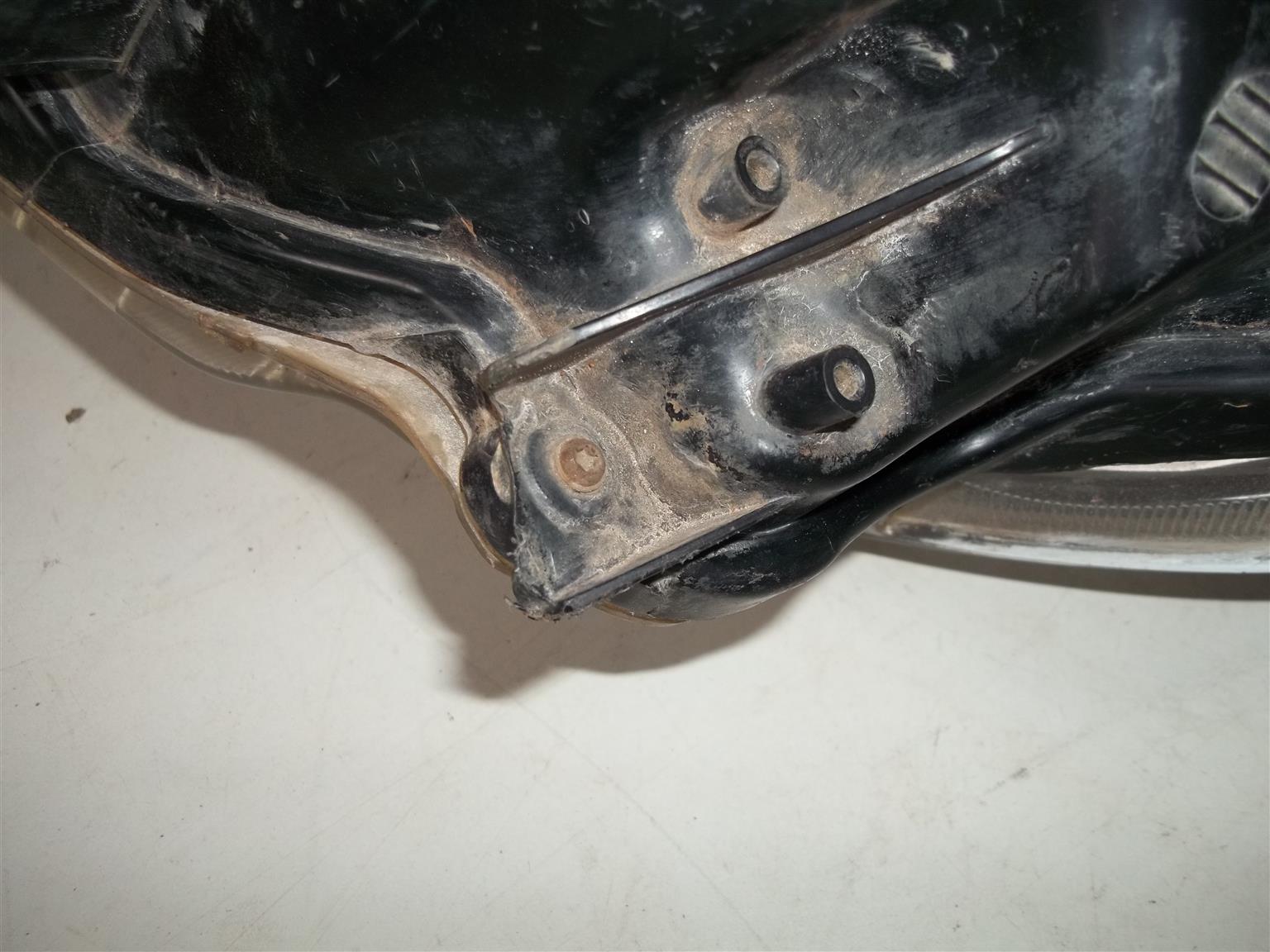 Ford Ranger T6 '12-'15 L&R headlights (2 Pairs) - Private Seller Ford Ranger T6 '12-'15 L&R headlights (2 Pairs) - Private Seller