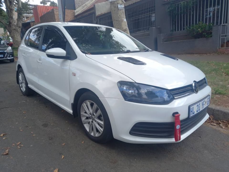 2019 VW Polo Vivo Hatchback 1.4 Petrol Manuel Transmission White Colour Mileage