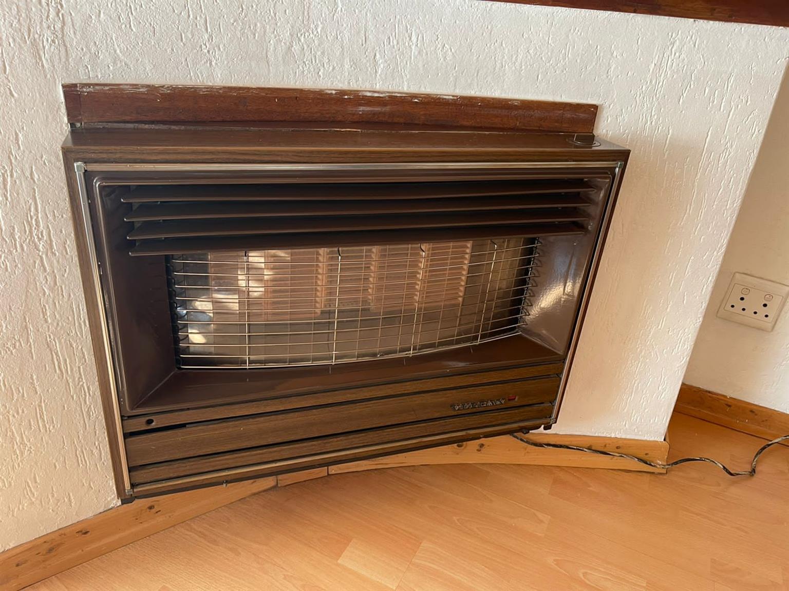 Oil heater | Junk Mail