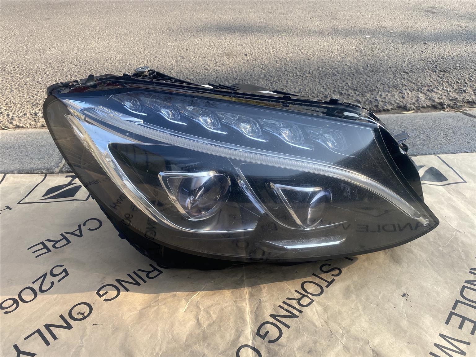 2017 MERCEDES BENZ C-CLASS W205 FULL LED DUAL LENS HEADLIGHT RIGHT SIDE FOR SALE - Private Seller 2017 MERCEDES BENZ C-CLASS W205 FULL LED DUAL LENS HEADLIGHT RIGHT SIDE FOR SALE - Private Seller