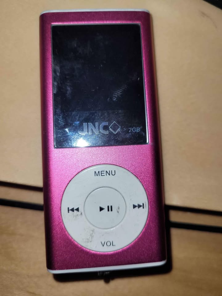 2 GB JNC MP3 Player