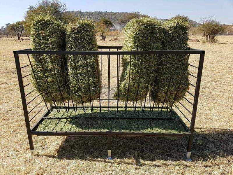 Manufacturers Of Feeding Troughs Water Troughs Bale Feeders And