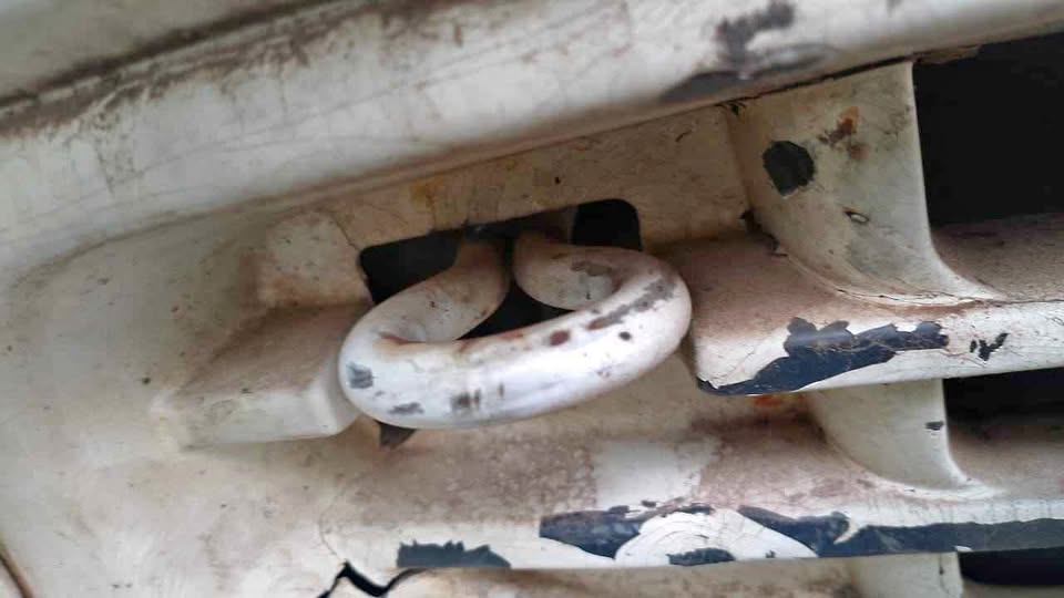 Citroen Xsara Picasso tow hook