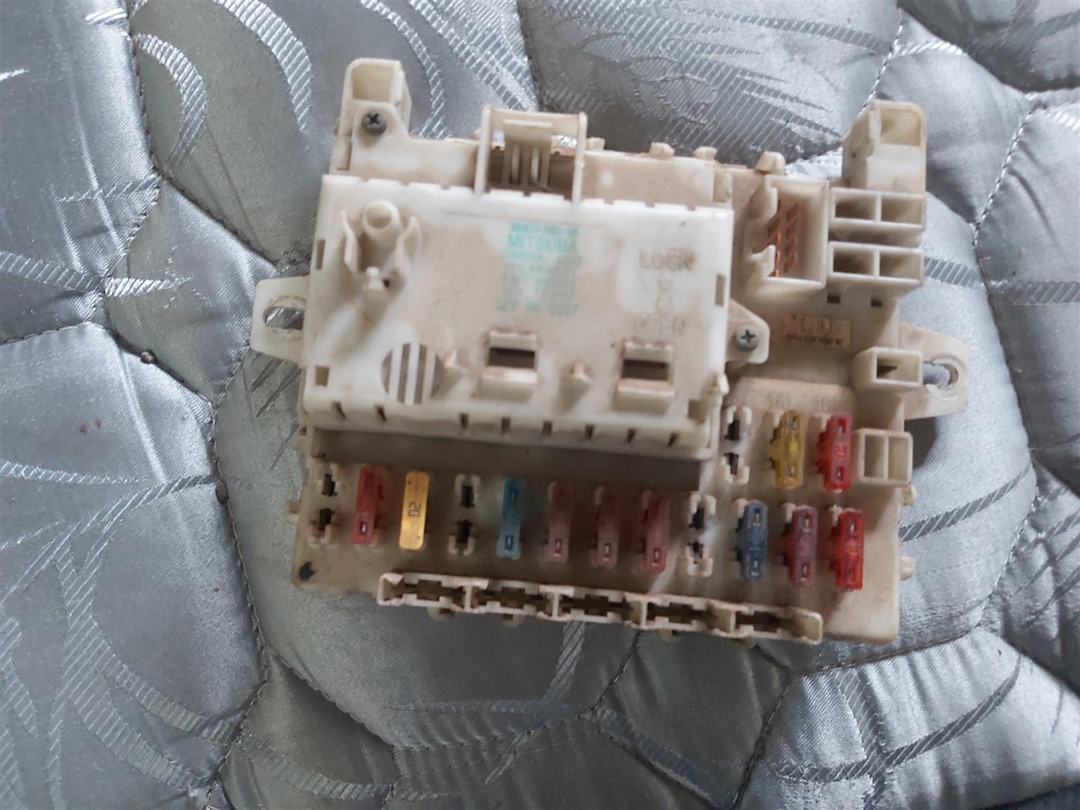 Fuse box Honda flip lights - Private Seller