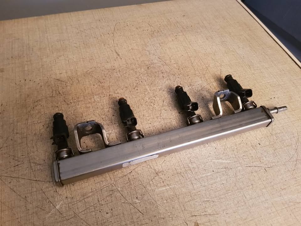 FORD FOCUS OR MAZDA DURATEC INJECTORS FORSALE - Private Seller