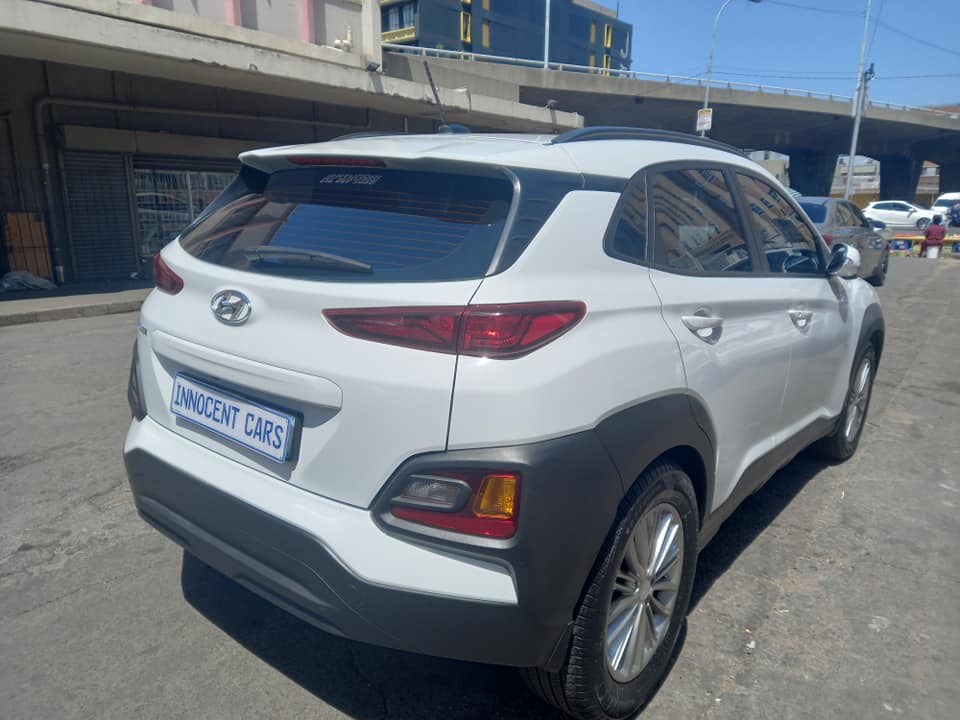 2019 HYUNDAI KONA 2.0 PETROL, AUTOMATIC TRANSMISSION, WHITE COLOUR