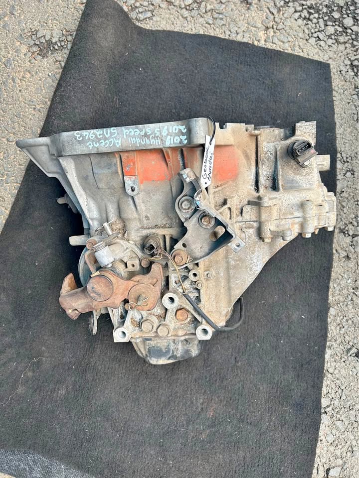 2019 Hyundai Accent 5 Speed Gearbox For Sale @Circle 7 Used Parts Call or WhatsApp - Private Seller 2019 Hyundai Accent 5 Speed Gearbox For Sale @Circle 7 Used Parts Call or WhatsApp - Private Seller