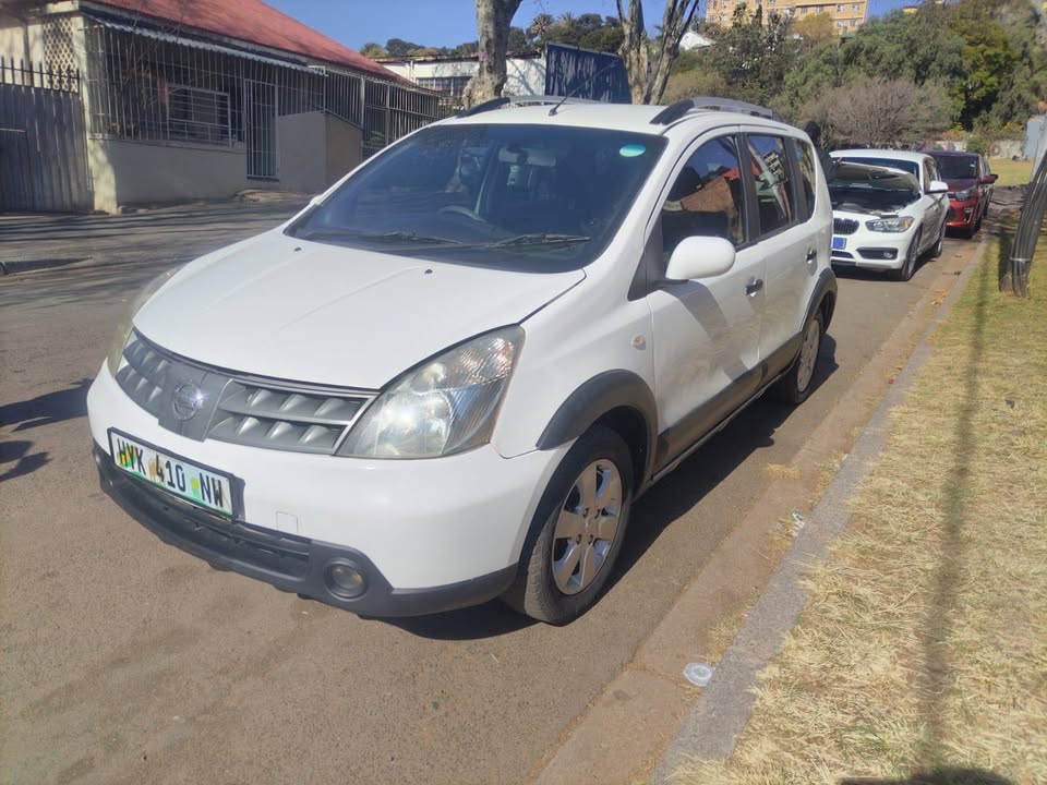2013 Nissan Livina Xgear 1.6