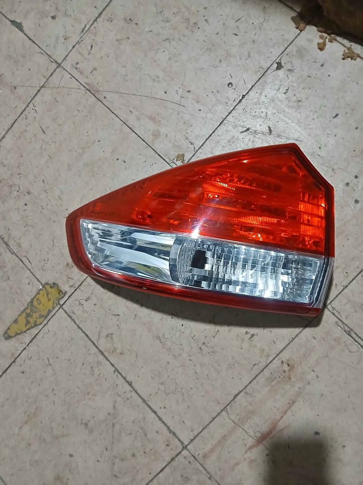 Suzuki ciaz taillight - Private Seller Suzuki ciaz taillight - Private Seller