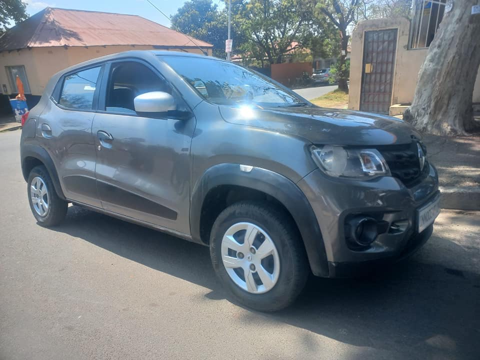 2018 RENAULT KWID 1.0 PETROL, MANUAL, GREY COLOR, MILEAGE 10000KMS